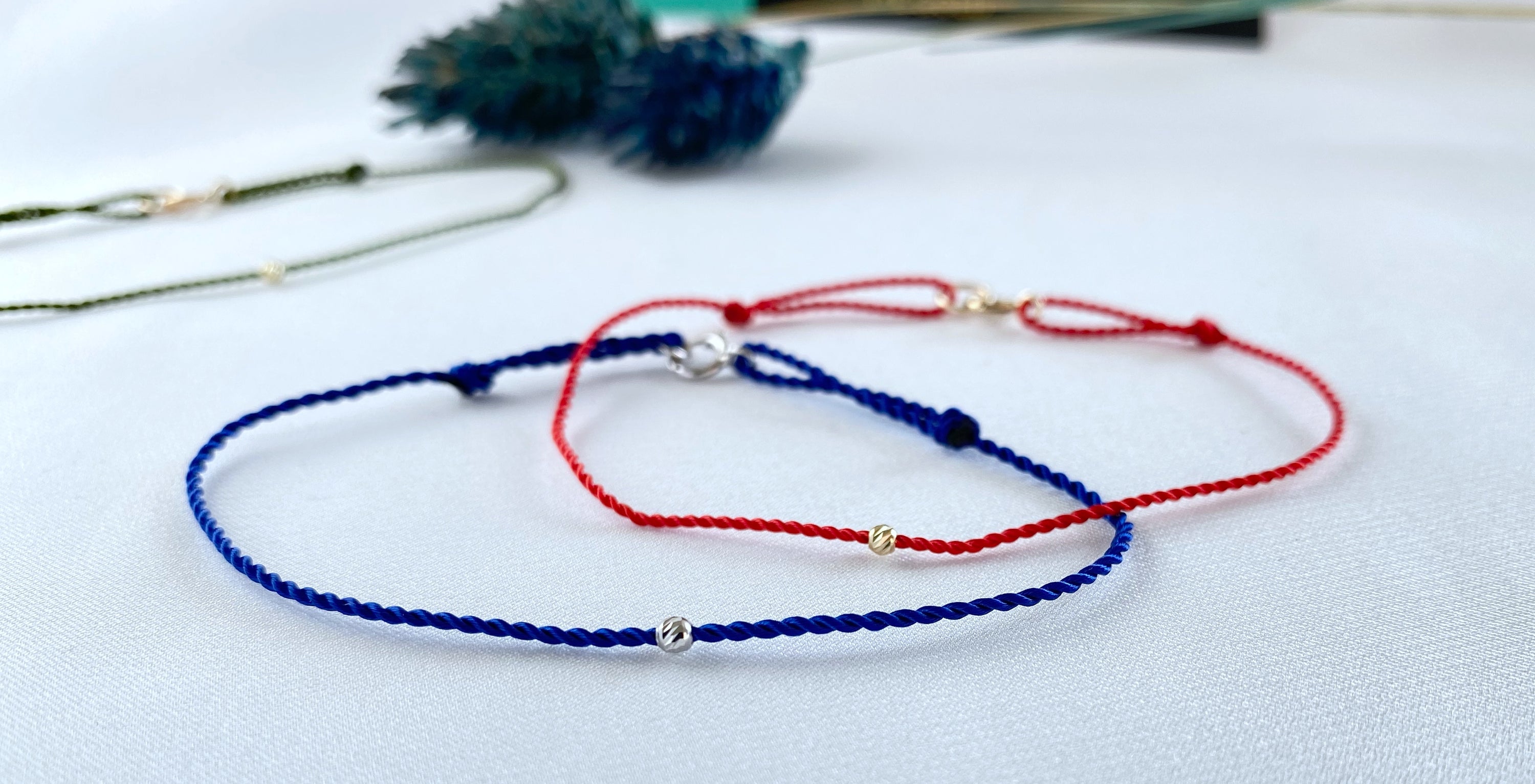 Gold bracelet - spring ring