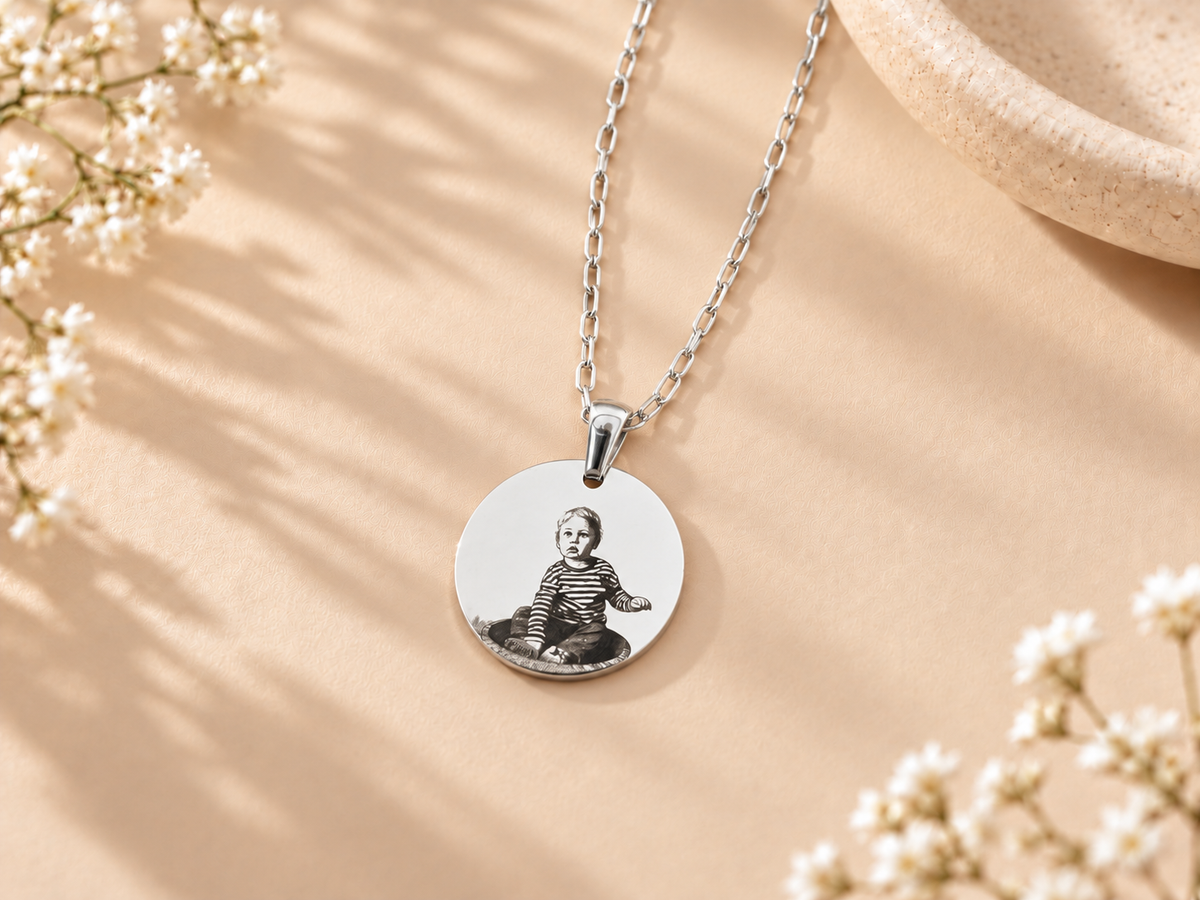 Necklace with engraved text/photo of child