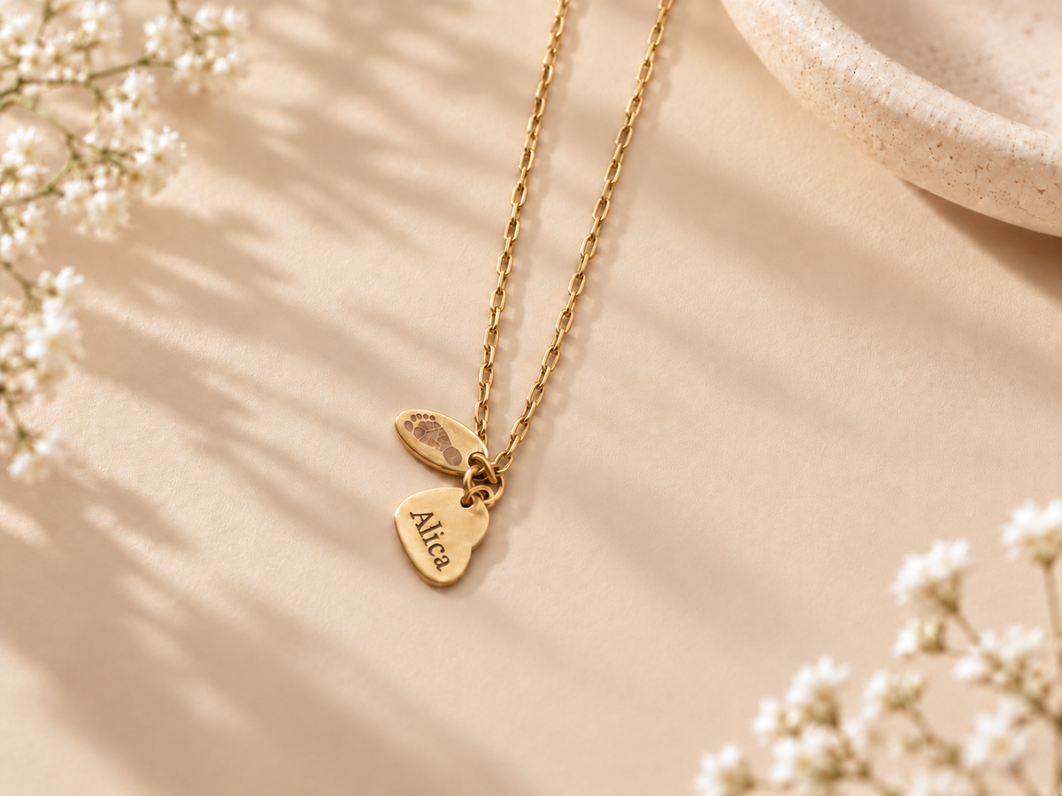 Necklace to celebrate newborn baby