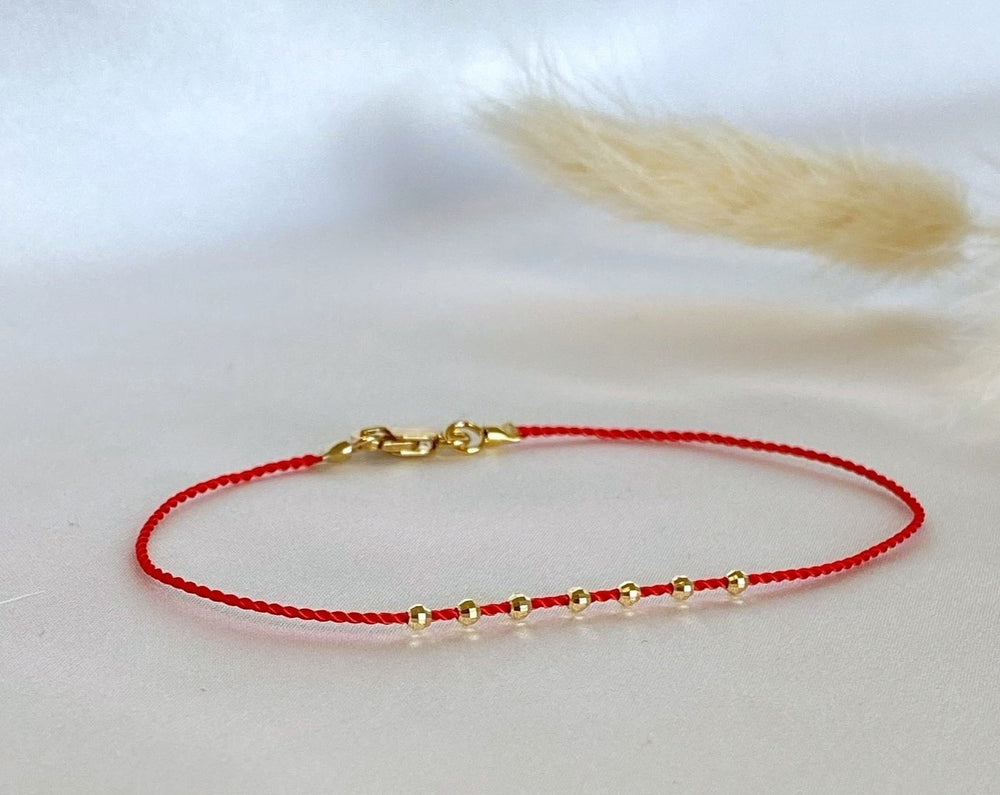 Lucky seven kabbalah bracelet - red thread