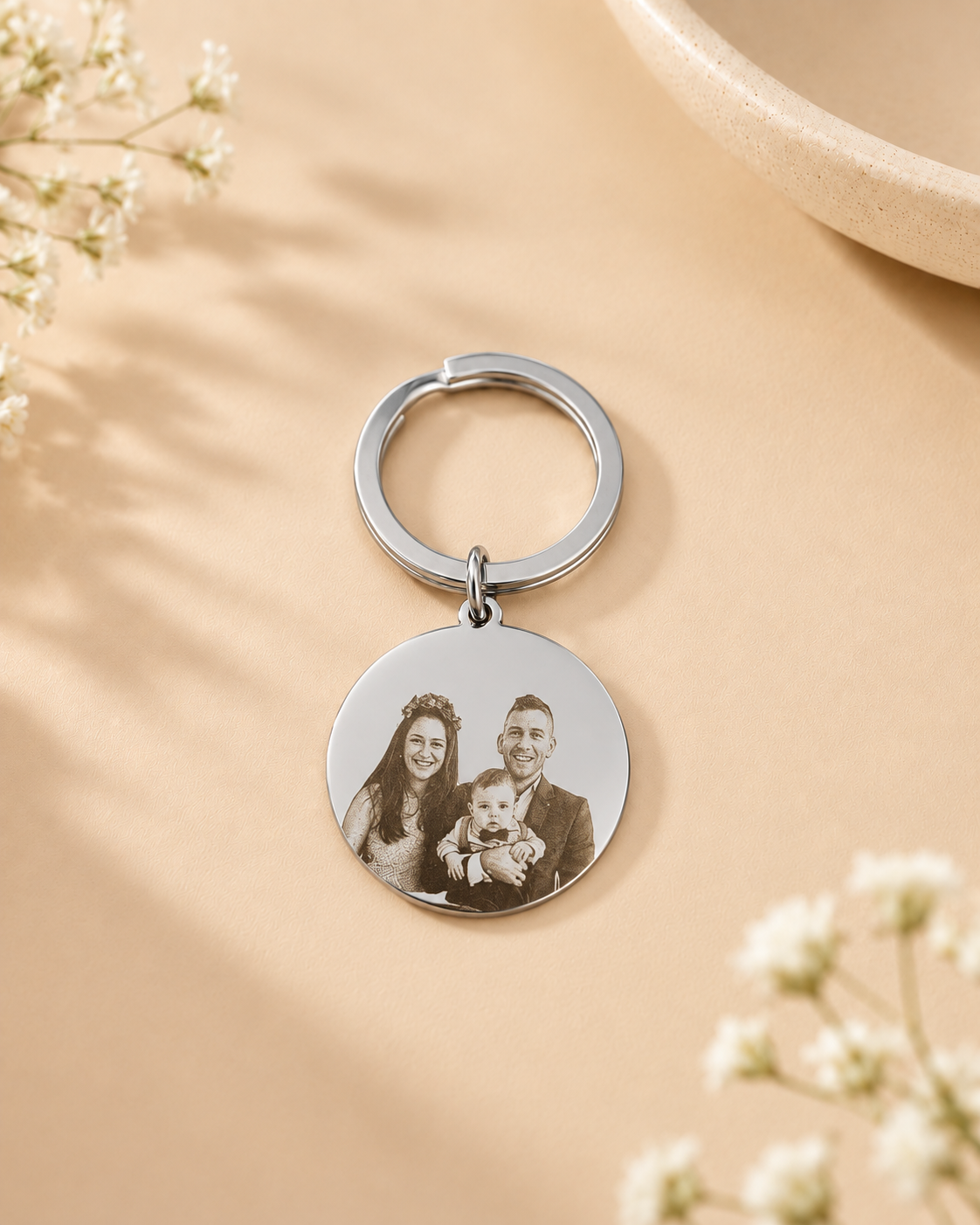 Key chain with engraved text/picture