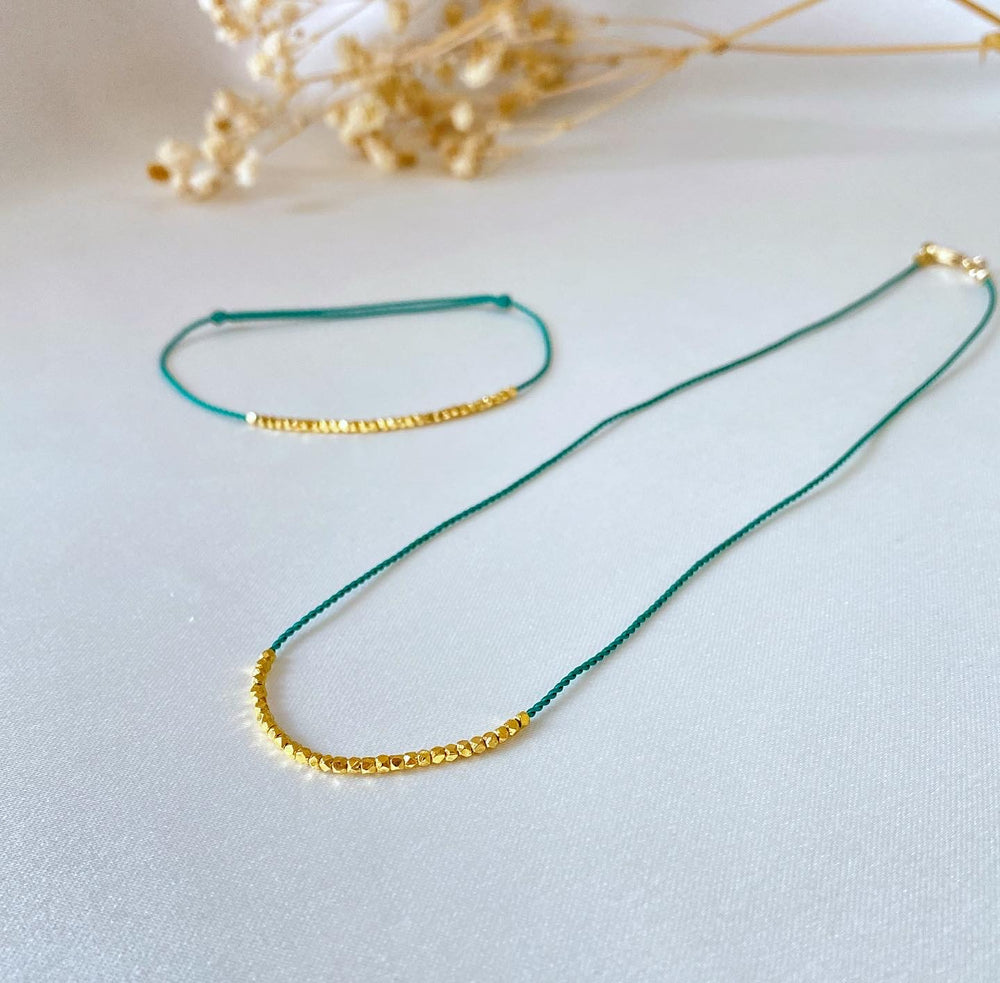 Dainty gold nuggets necklace