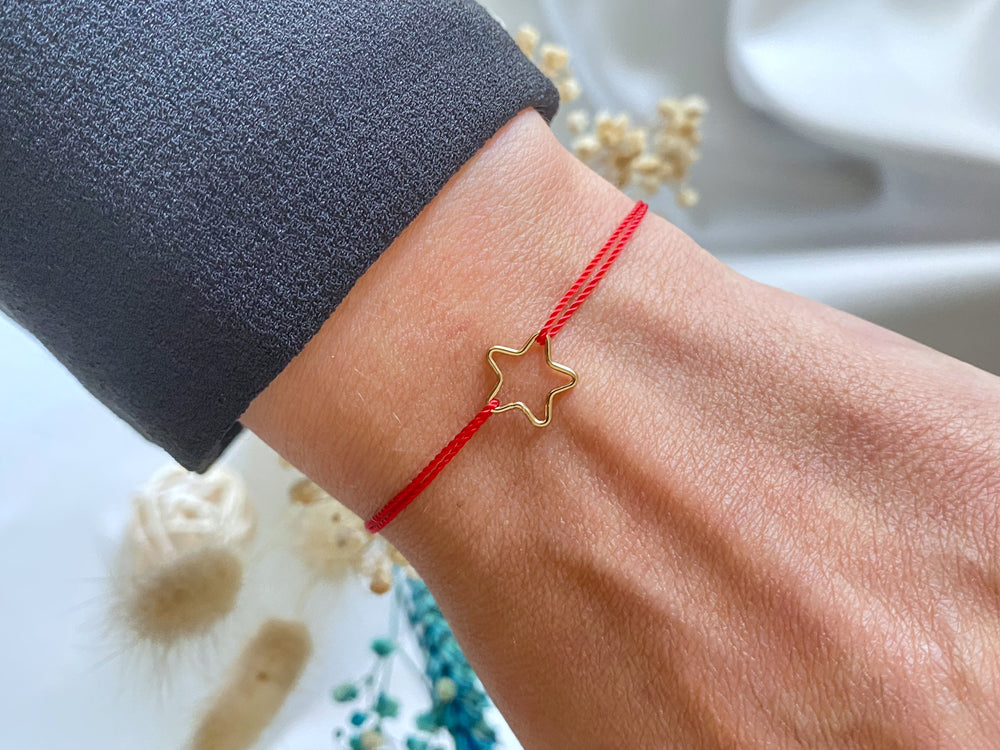 red star bracelet